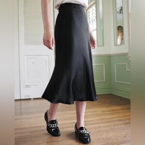 Quince Washable Silk Skirt. Size M Black.
